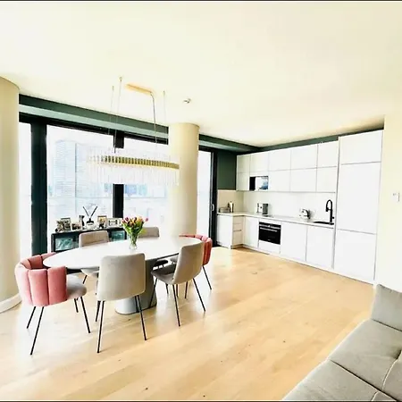 Apartment Grand Tower